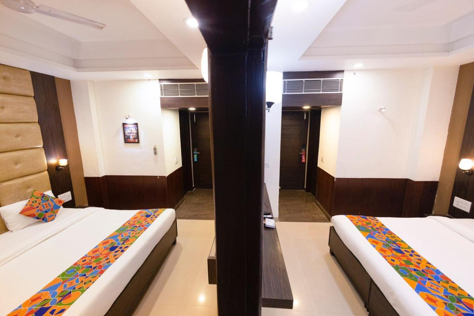 Hotel Sahibs Lighthouse - Swimming Pool Agra (Uttar Pradesh) Exterior foto